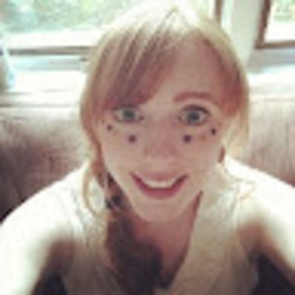 Meet your Posher, Lisa - Picture 1 of 1